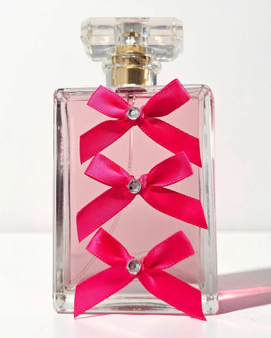 SWEET CHEEKS 34 Eau de Parfum | Perfume for Her | 100ml | Rock Sugar Candy, Bubblegum, Vanilla Cream, Fluffy Cotton Candy, Soft Cashmere Woods, Amber, Sheer Musk, Whipped Cream